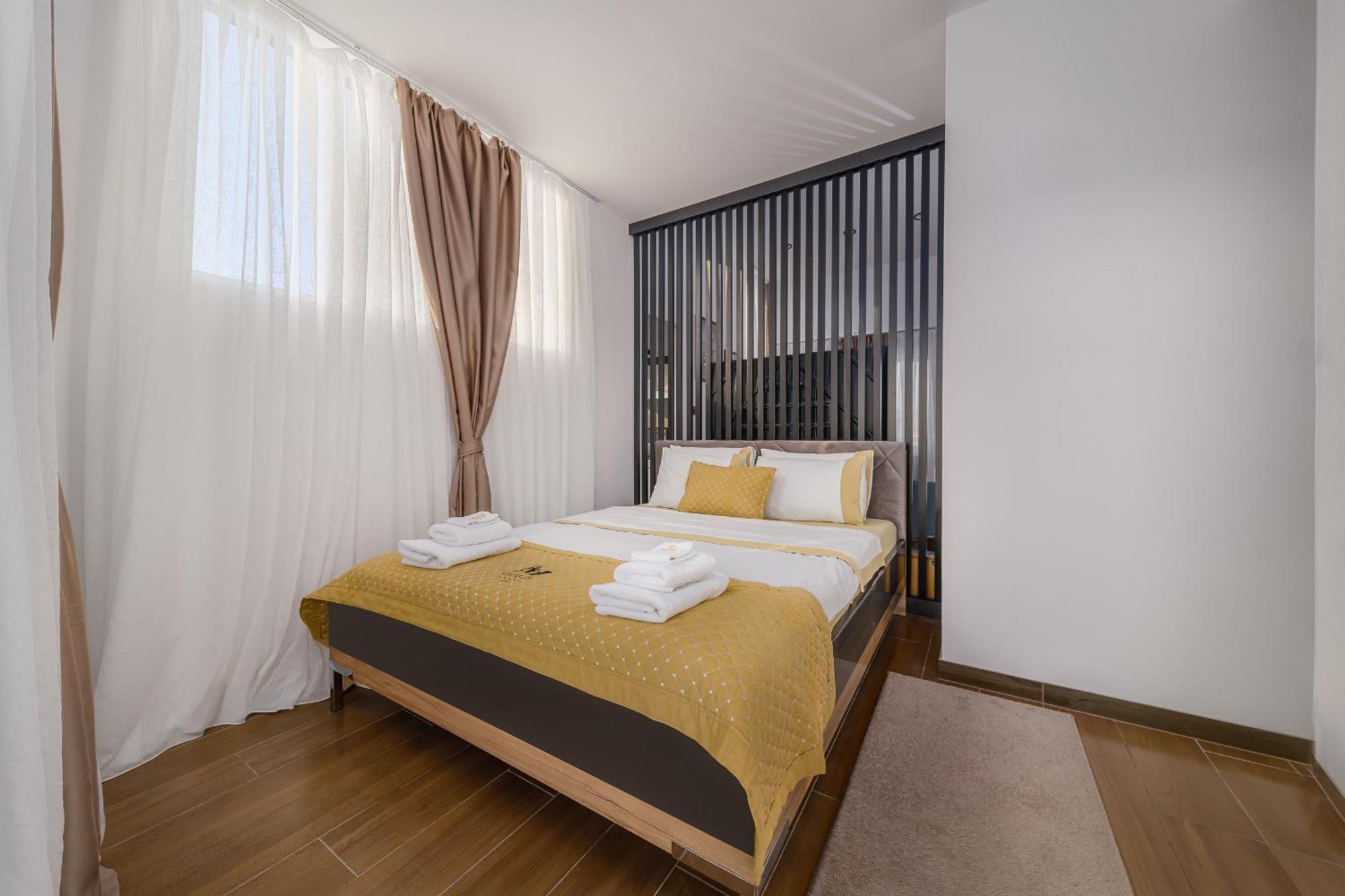 Villa Madison Zagabria Esterno foto